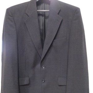 Men's Suit- Alexandre London. 42 Regular